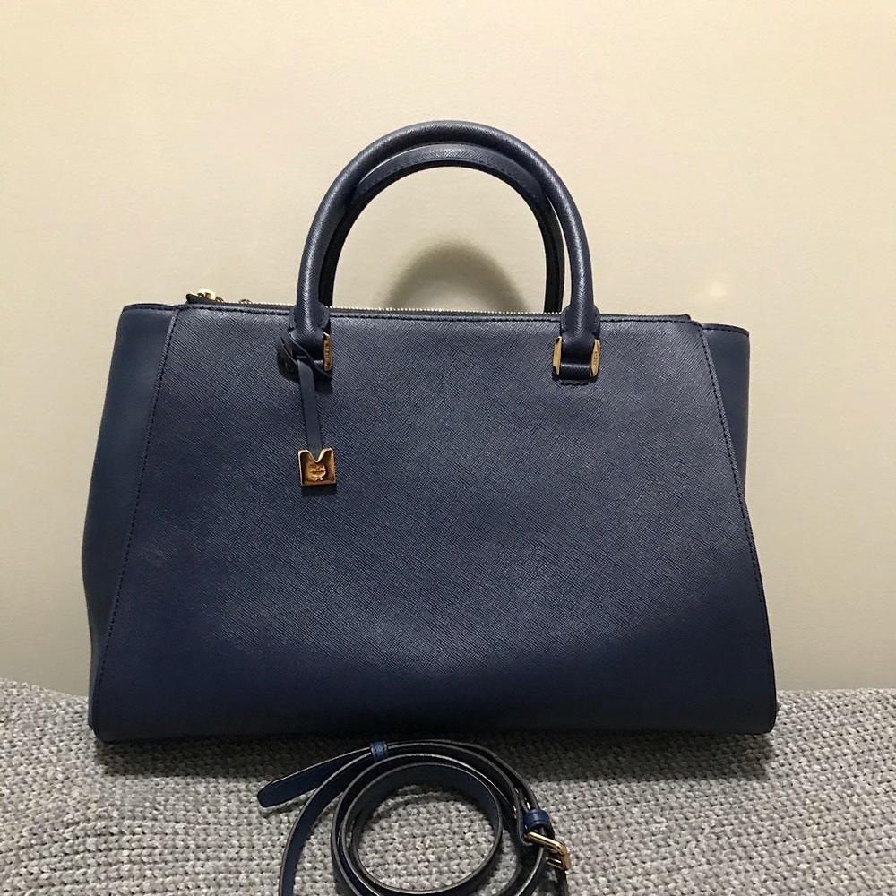 SEND me an offer
MCM bag 🌹
